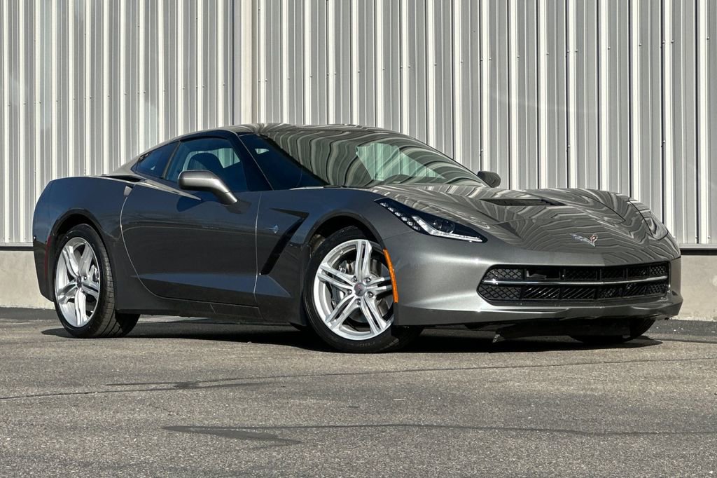 Used 2016 Chevrolet Corvette Stingray Coupe w/ Battery Protection Package image 2