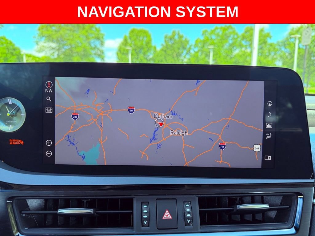 Certified 2022 Lexus ES 350 Ultra Luxury w/ Accessory Package 2 FWD image 14