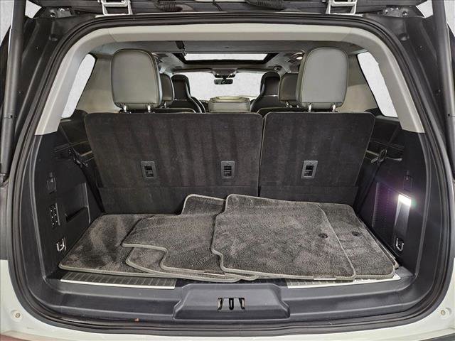 Used 2022 Lincoln Navigator Black Label image 6