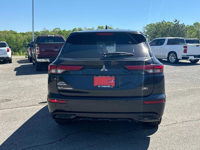 Used 2023 Mitsubishi Outlander SE FWD image 6