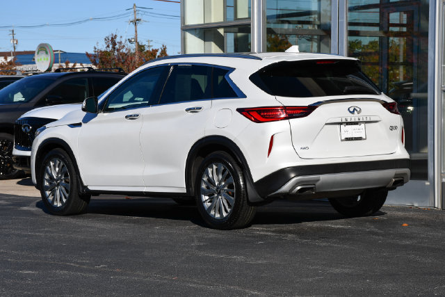 Used 2023 INFINITI QX50 Luxe AWD/4WD image 10