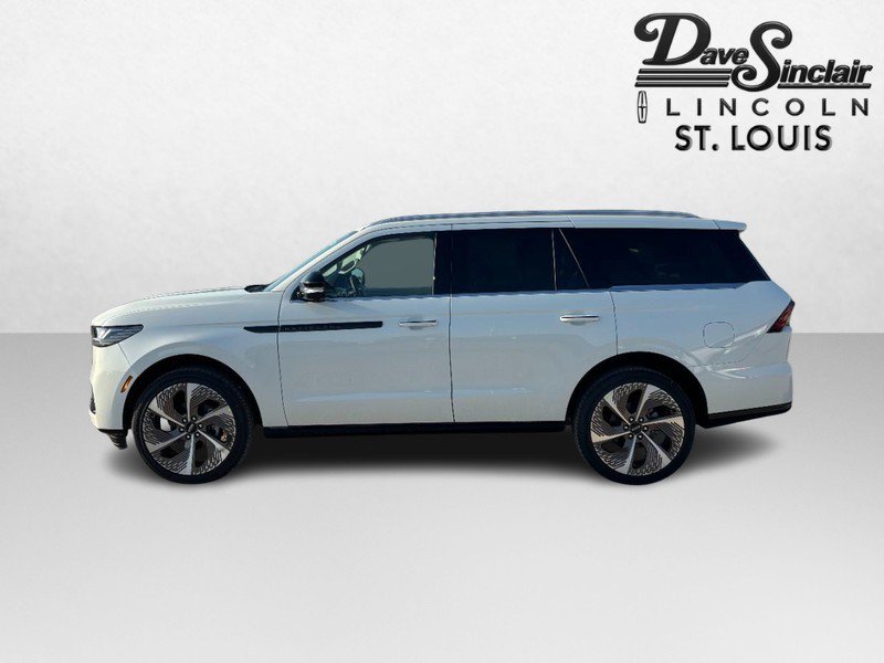 New 2027 Lincoln Navigator Black Label AWD/4WD image 6