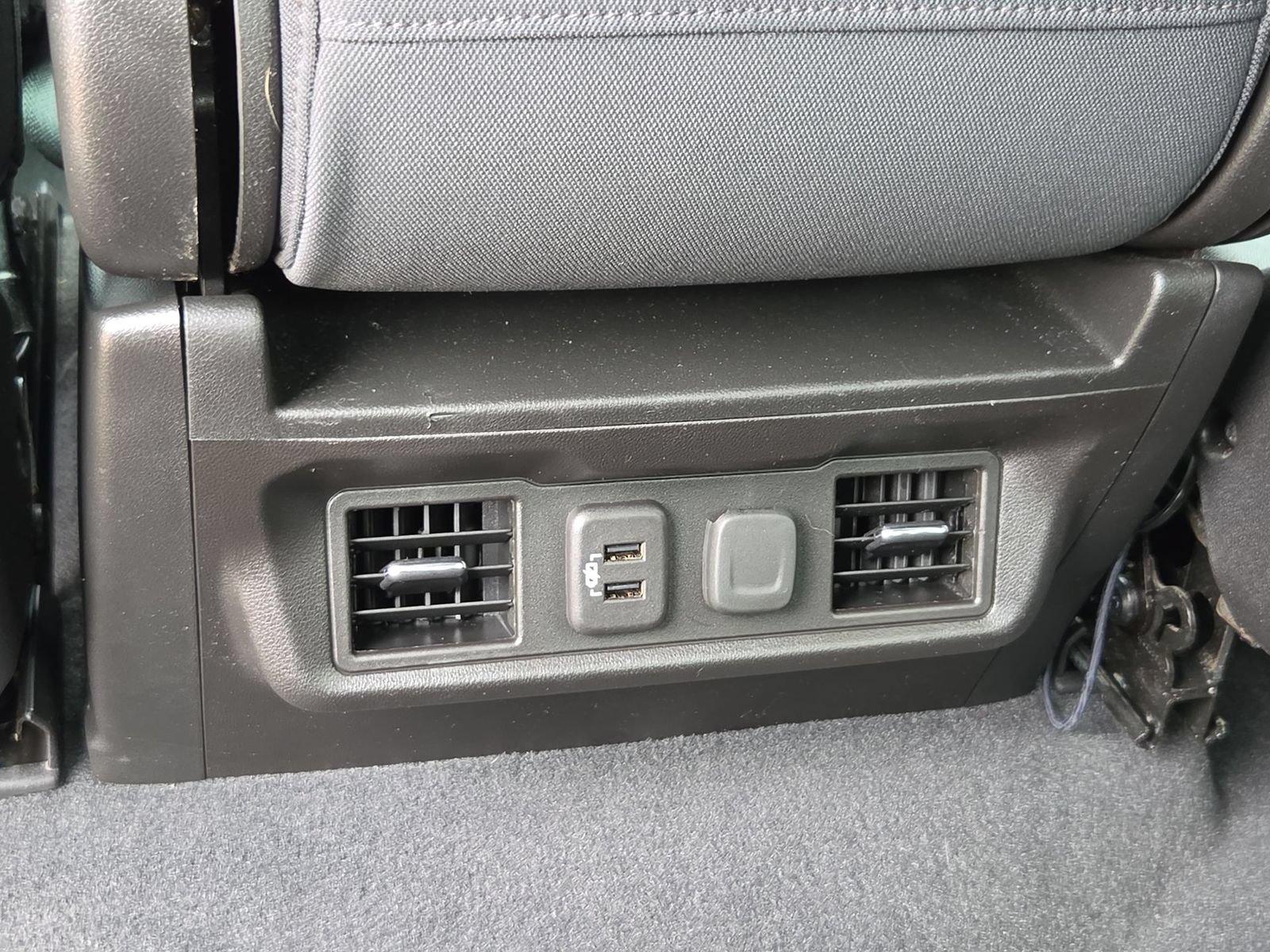 Used 2019 Chevrolet Silverado 1500 RST AWD/4WD image 20