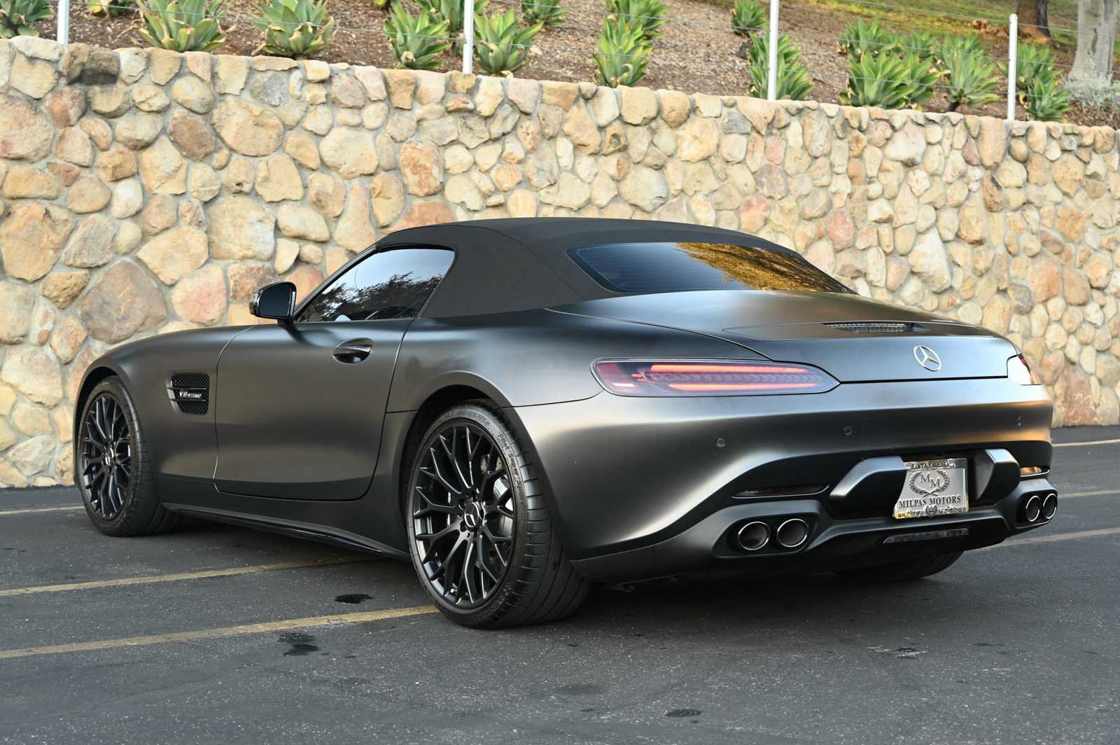 Used 2021 Mercedes-Benz AMG GT Roadster image 8