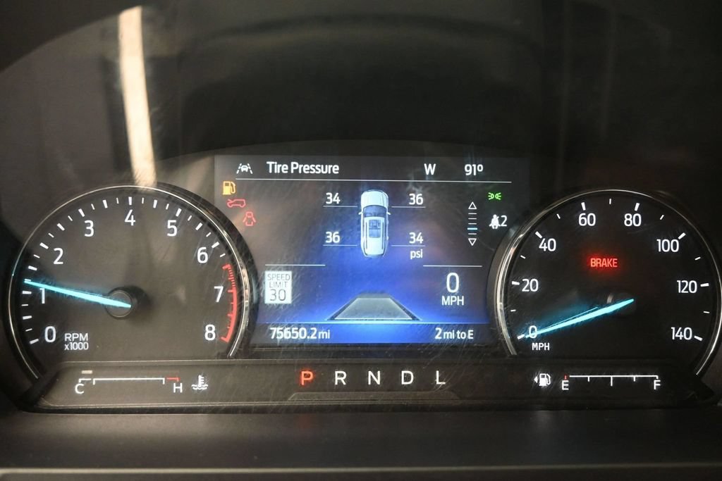 Used 2023 Ford Explorer Limited w/ Equipment Group 301A RWD image 24