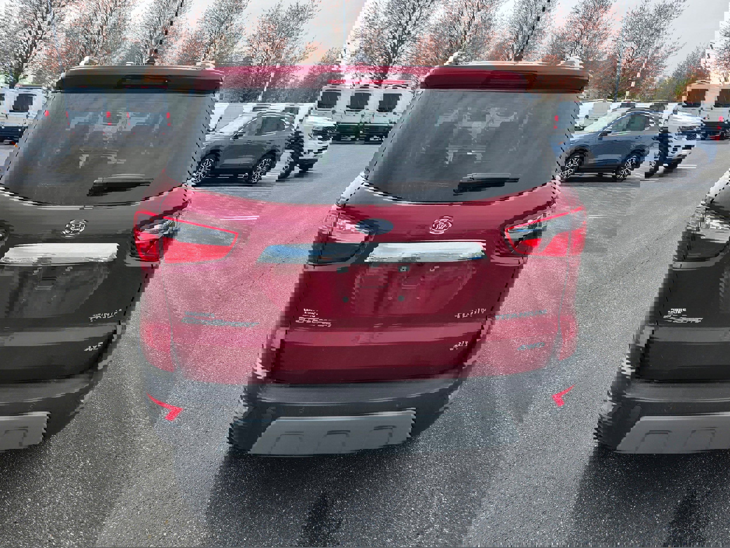 Used 2020 Ford EcoSport Titanium image 4