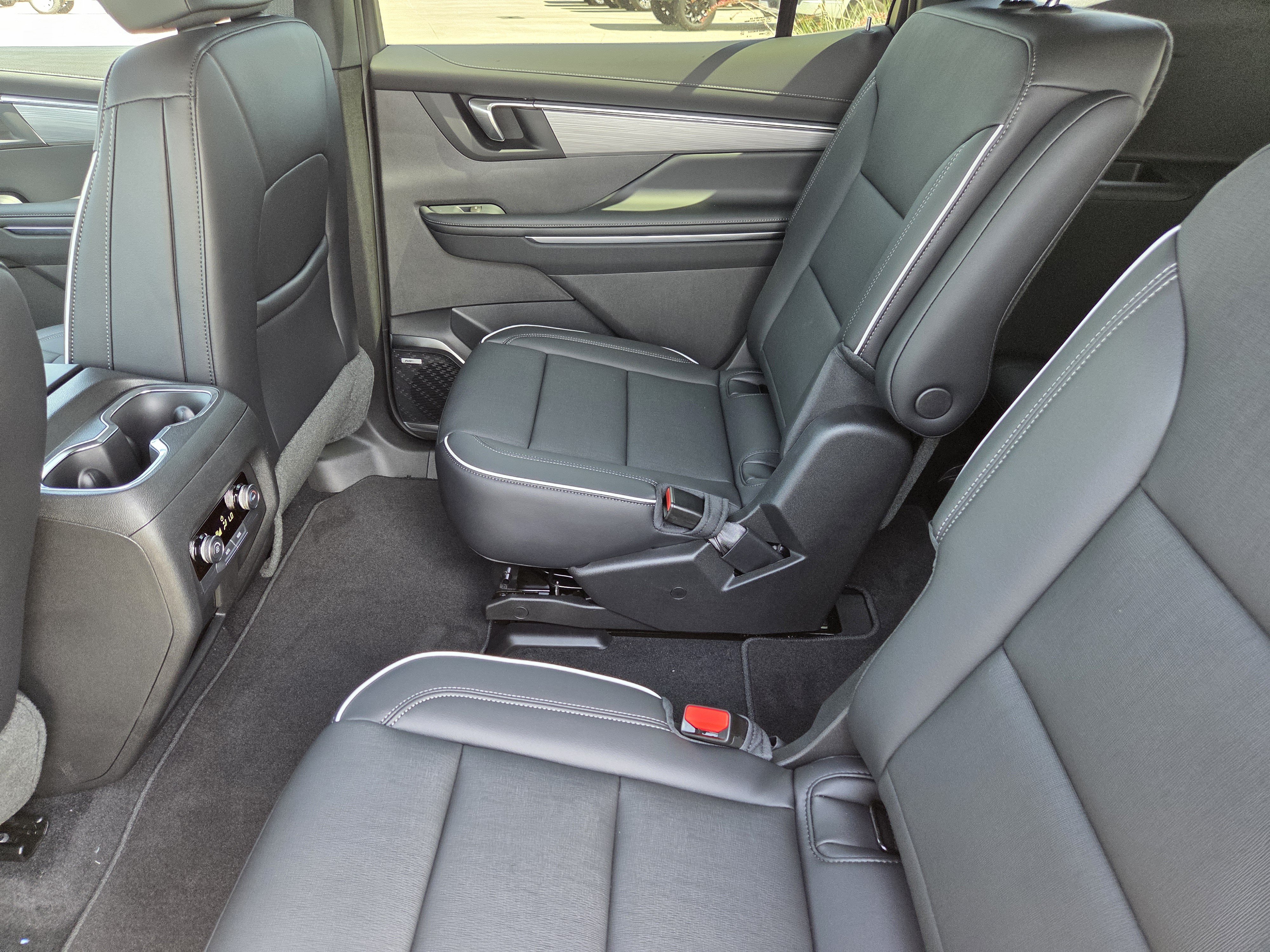 New 2026 Buick Enclave Preferred w/ Super Cruise Package AWD/4WD image 25