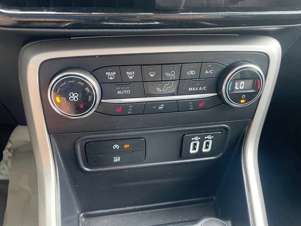 Used 2020 Ford EcoSport Titanium AWD/4WD image 22