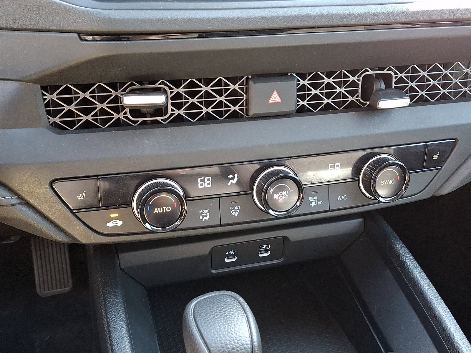 Used 2023 Honda Accord EX image 17