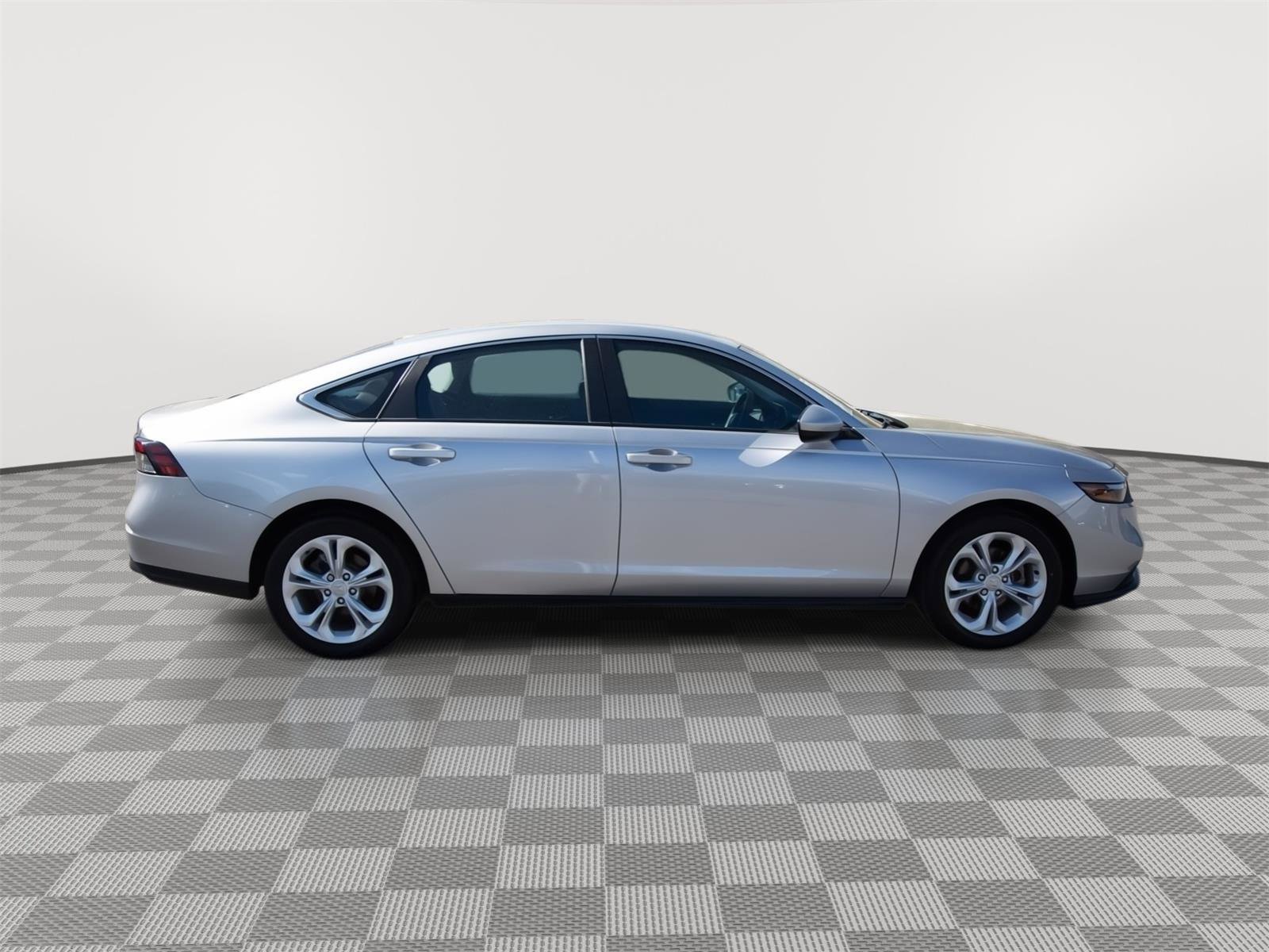 Used 2024 Honda Accord LX image 4