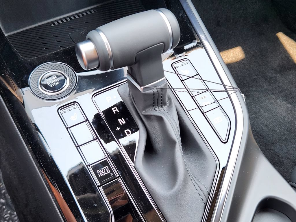 New 2026 Kia Niro EX FWD image 14