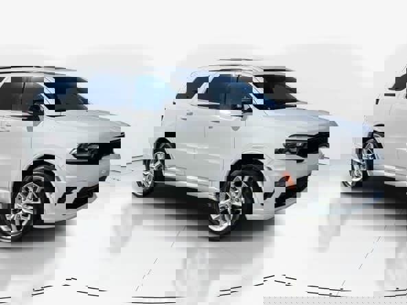 Used 2023 Dodge Durango GT image 1