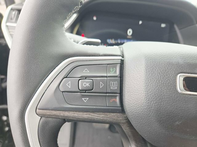 Used 2023 Jeep Grand Cherokee L Limited image 18