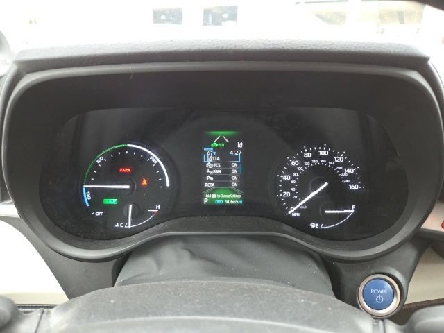 Used 2021 Toyota Sienna XLE w/ XLE Plus Package FWD image 16