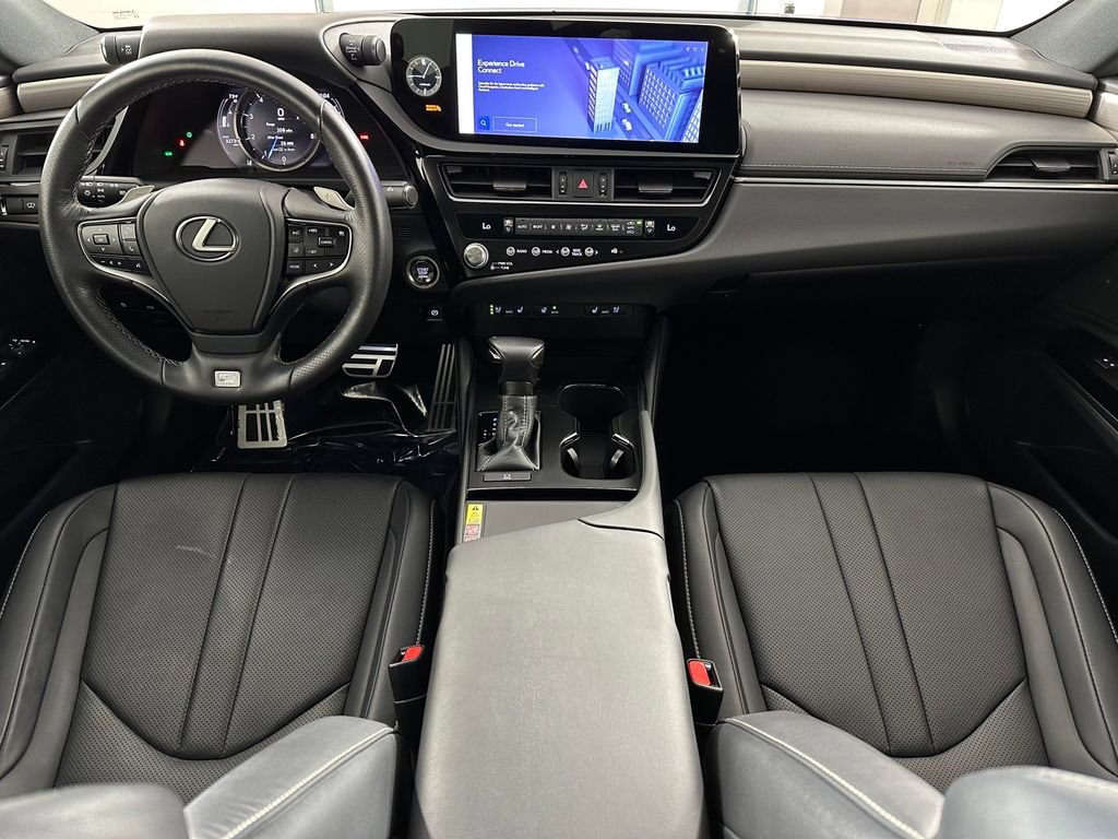 Used 2023 Lexus ES 350 F Sport w/ Accessory Package (Z1) FWD image 4