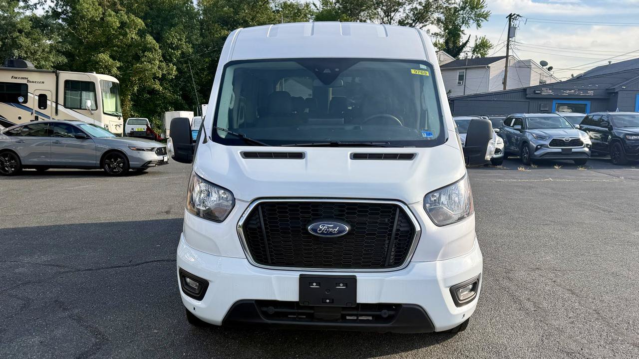 Used 2024 Ford Transit 350 XLT RWD image 3