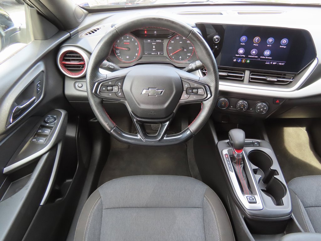 Used 2024 Chevrolet Trax RS w/ Sunroof Package image 7