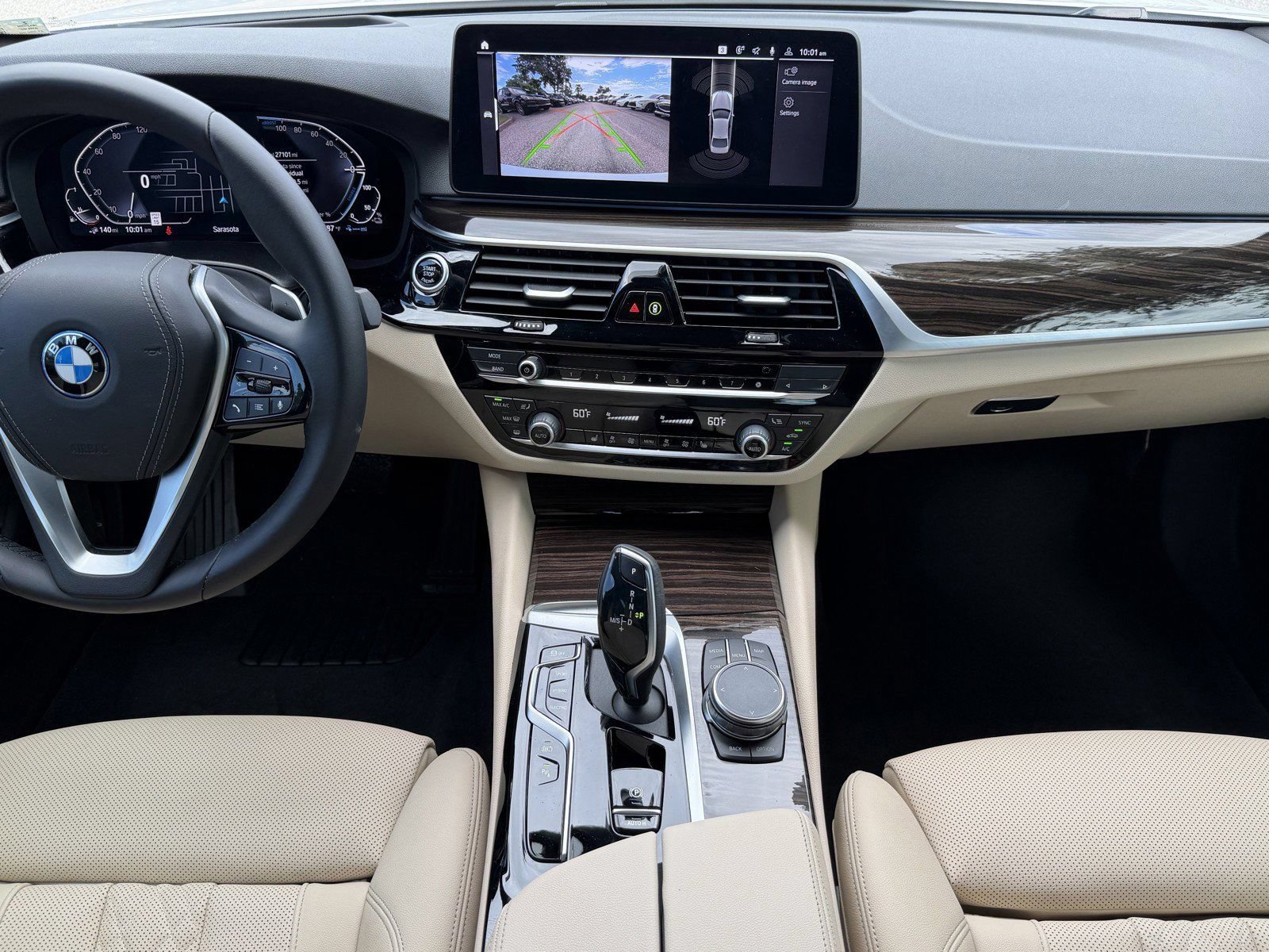 Certified 2023 BMW 530e w/ Premium Package RWD image 15