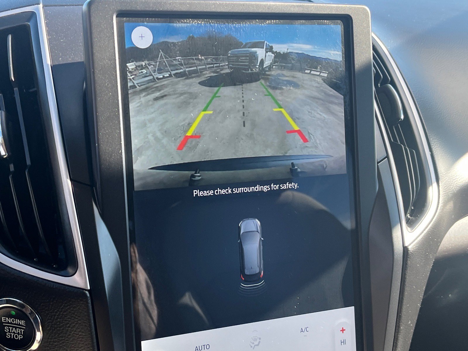 Certified 2024 Ford Edge SE w/ Black Appearance Package image 12