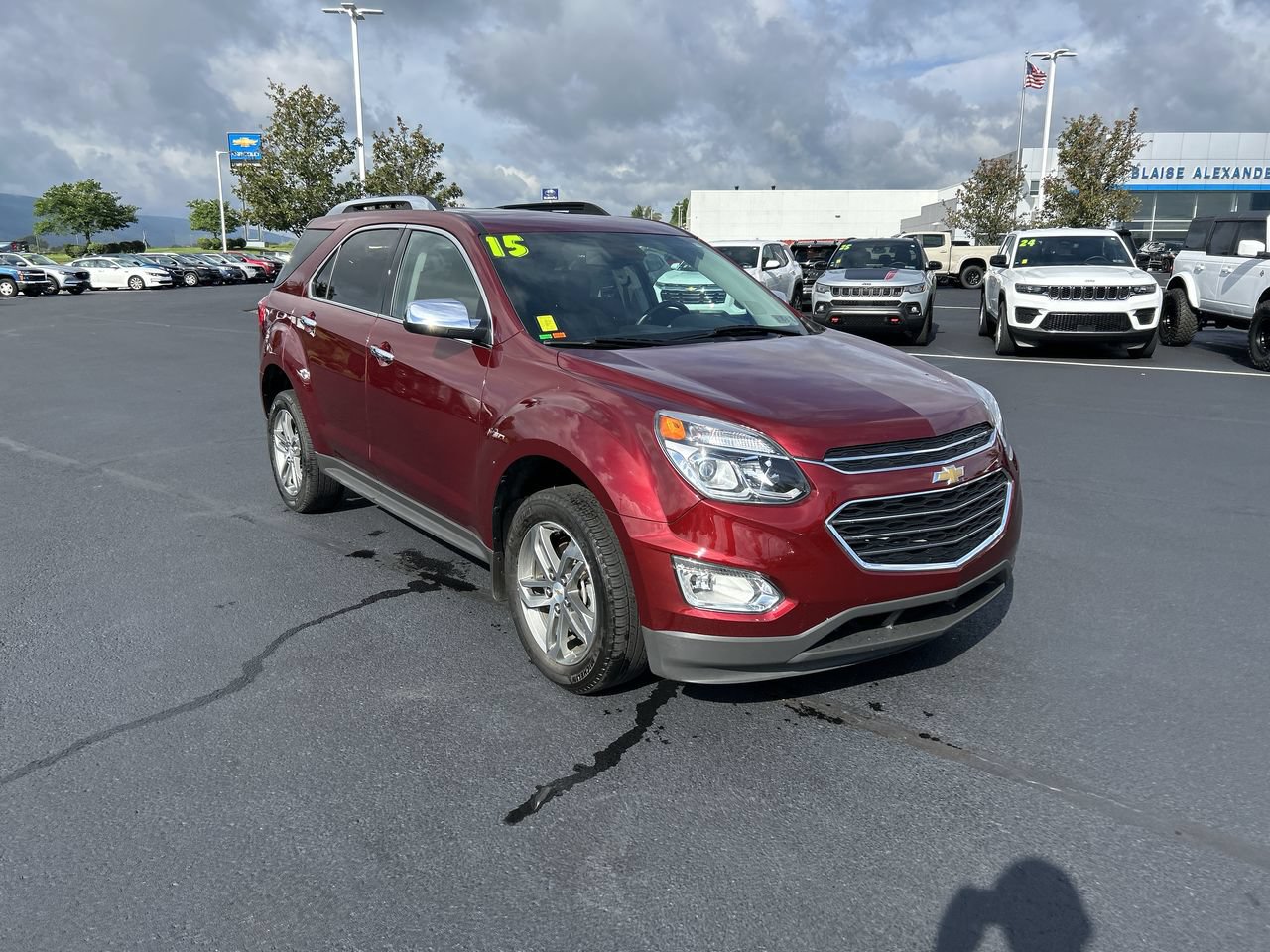 Used 2016 Chevrolet Equinox LTZ w/ Enhanced Convenience Package AWD/4WD image 1