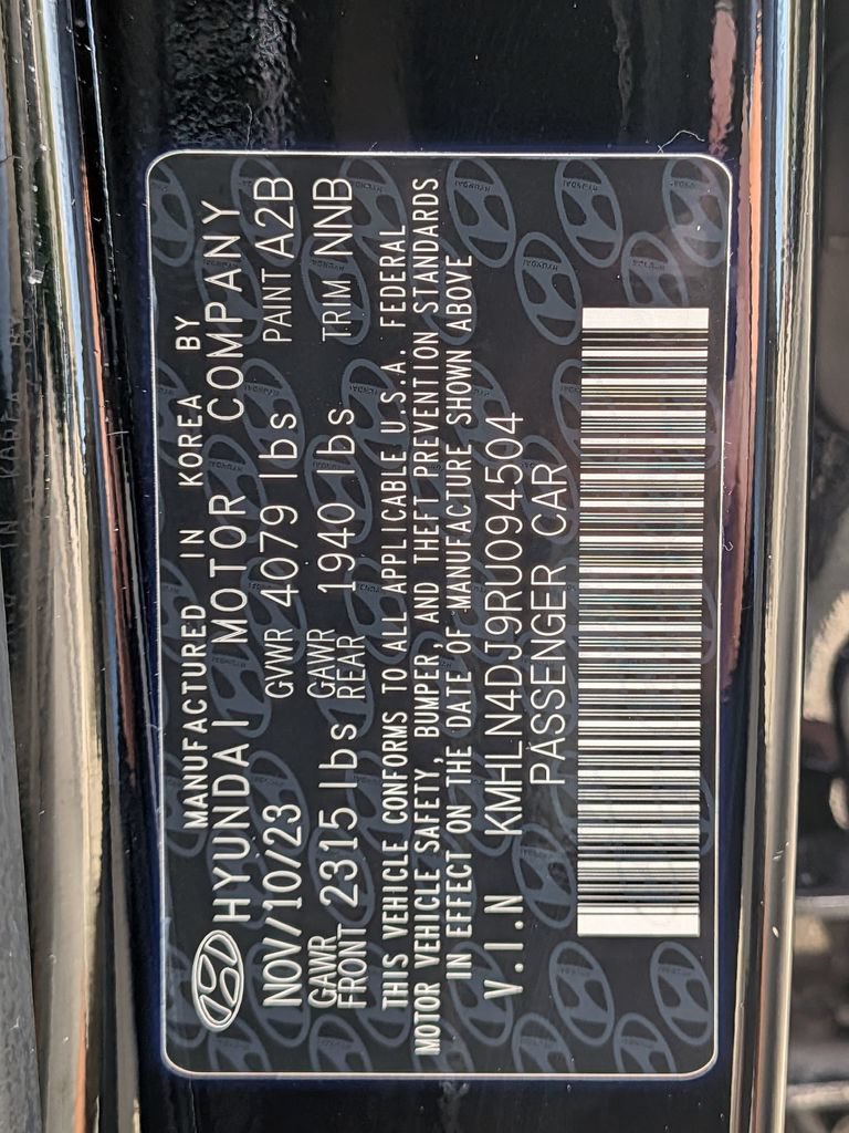 Used 2024 Hyundai Elantra Limited FWD image 33