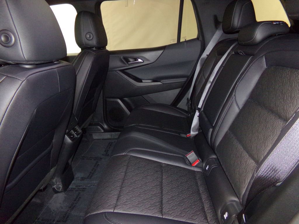 New 2026 Chevrolet Equinox LT w/ Convenience Package II image 13