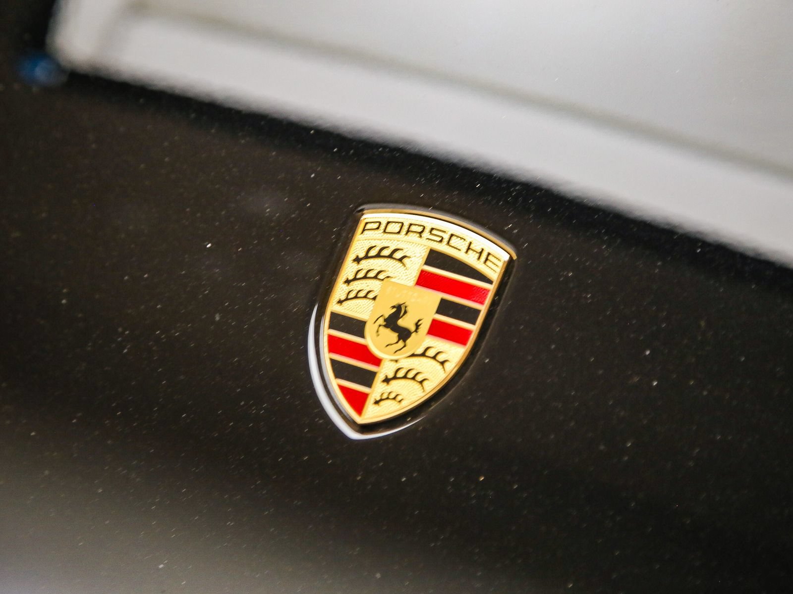 Certified 2026 Porsche Macan AWD/4WD image 12