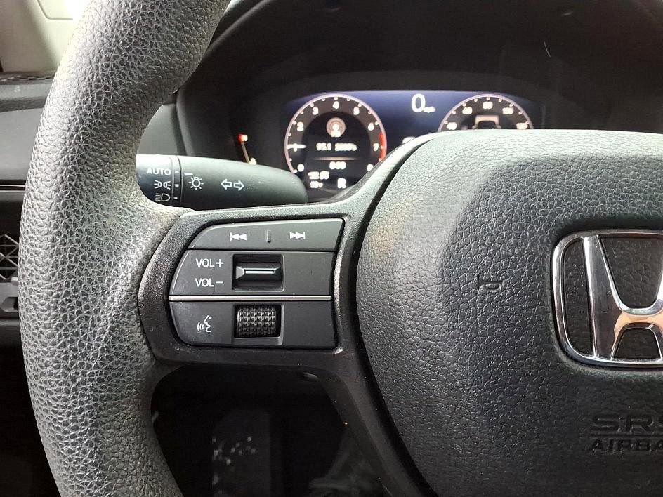 Used 2023 Honda Accord LX image 28