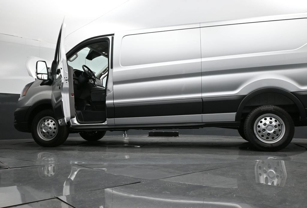 New 2026 Ford Transit 150 Low Roof AWD image 31