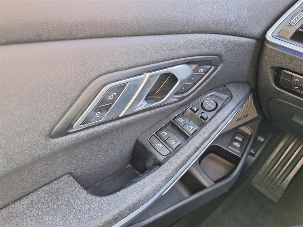 Used 2020 BMW 330i Sedan w/ Driving Assistance Package image 20