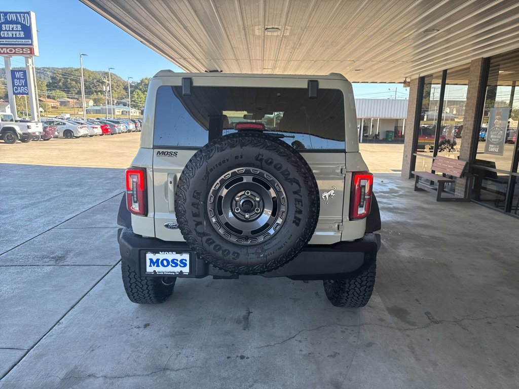 New 2025 Ford Bronco Outer Banks w/ Sasquatch Package image 5