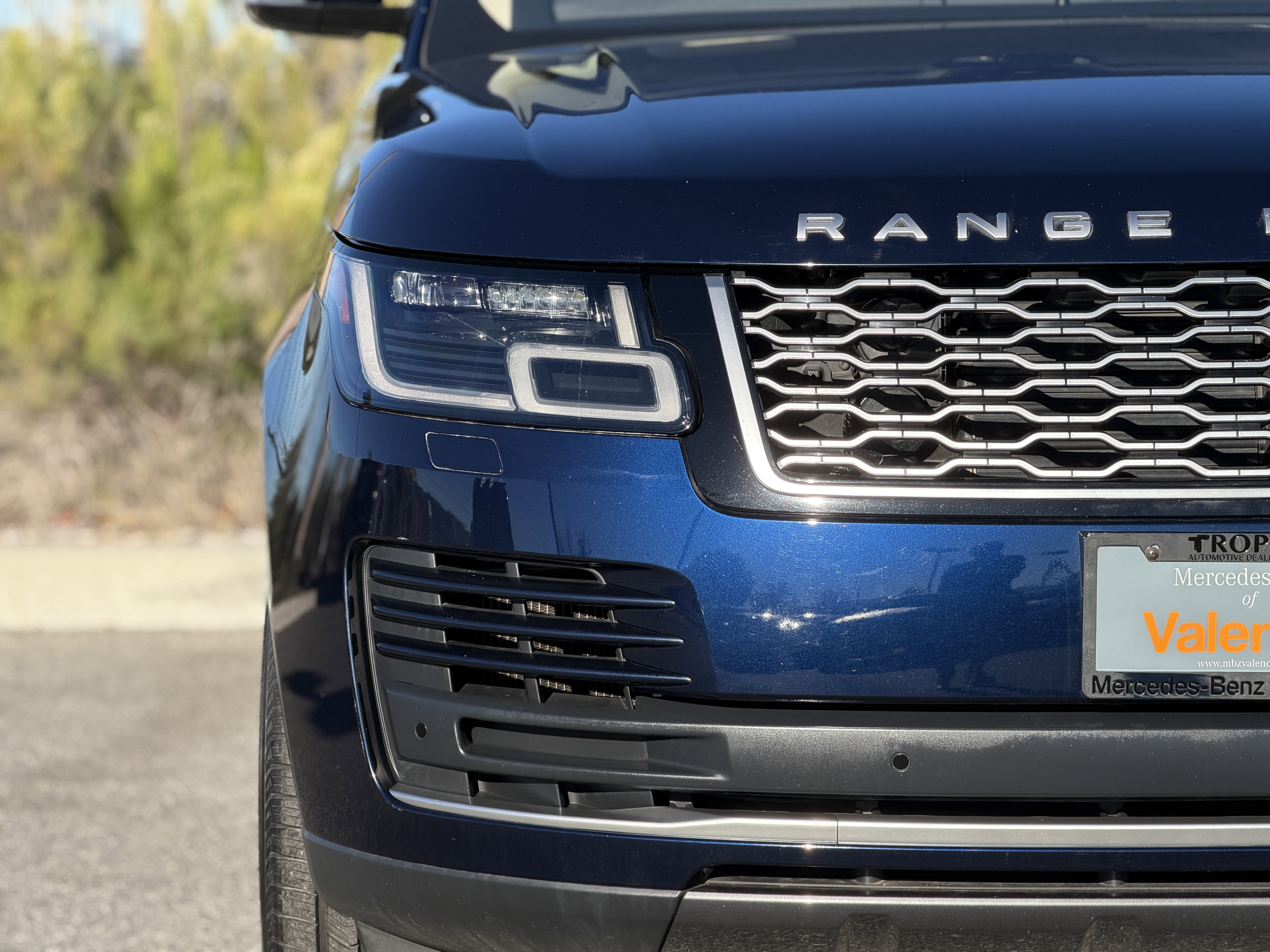 Used 2020 Land Rover Range Rover HSE image 7