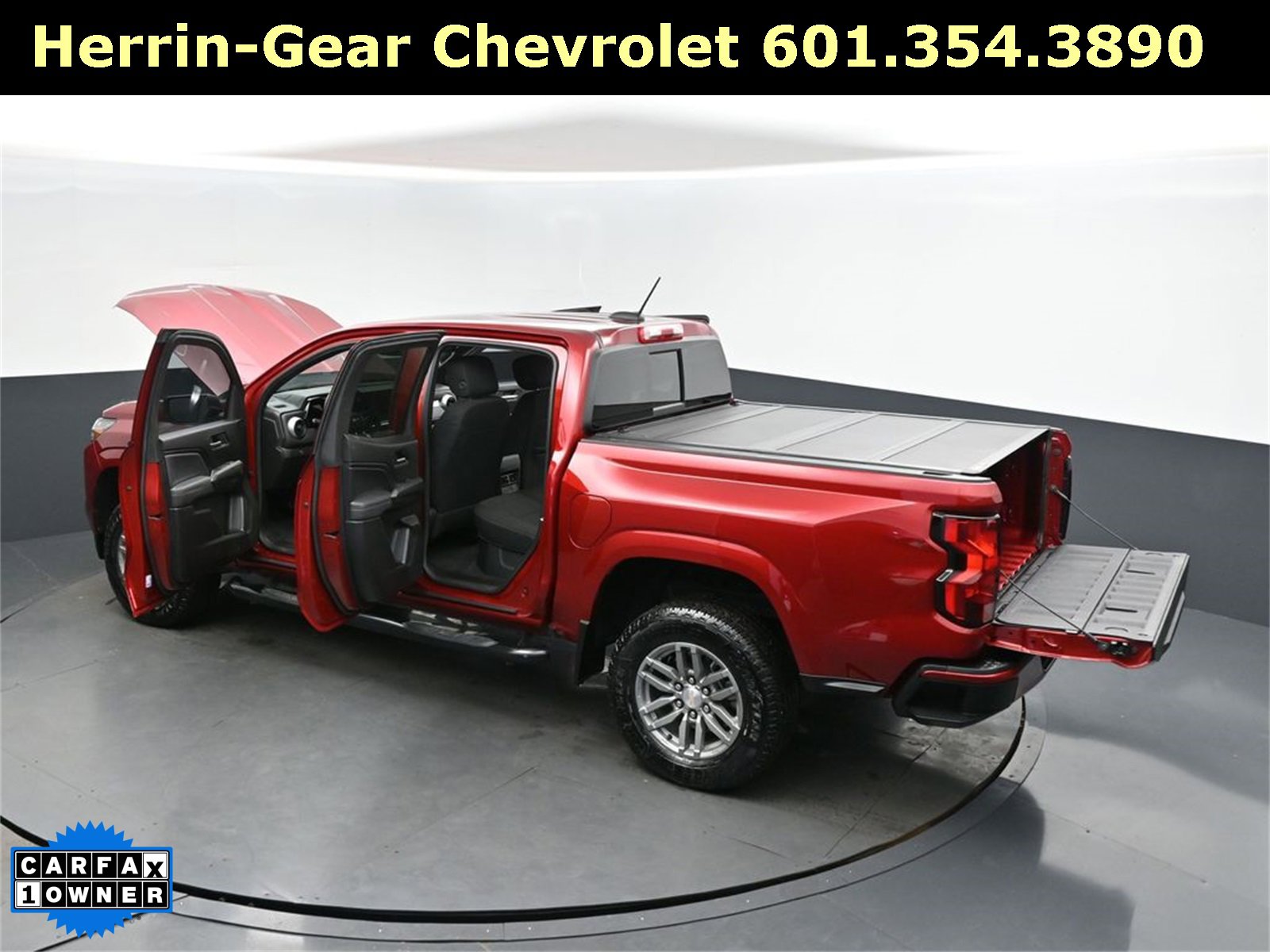 Used 2024 Chevrolet Colorado LT w/ LT Convenience Package II image 47