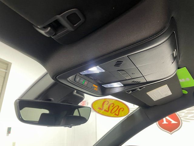 Used 2022 Cadillac XT4 Premium Luxury image 21