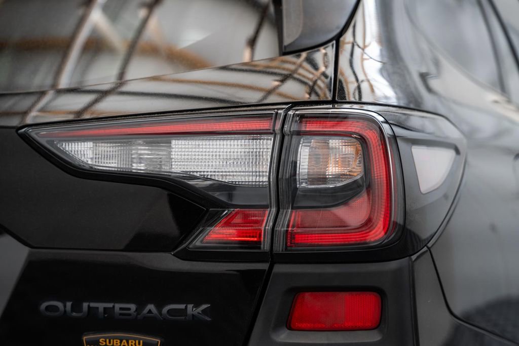 Used 2023 Subaru Outback Wilderness image 8