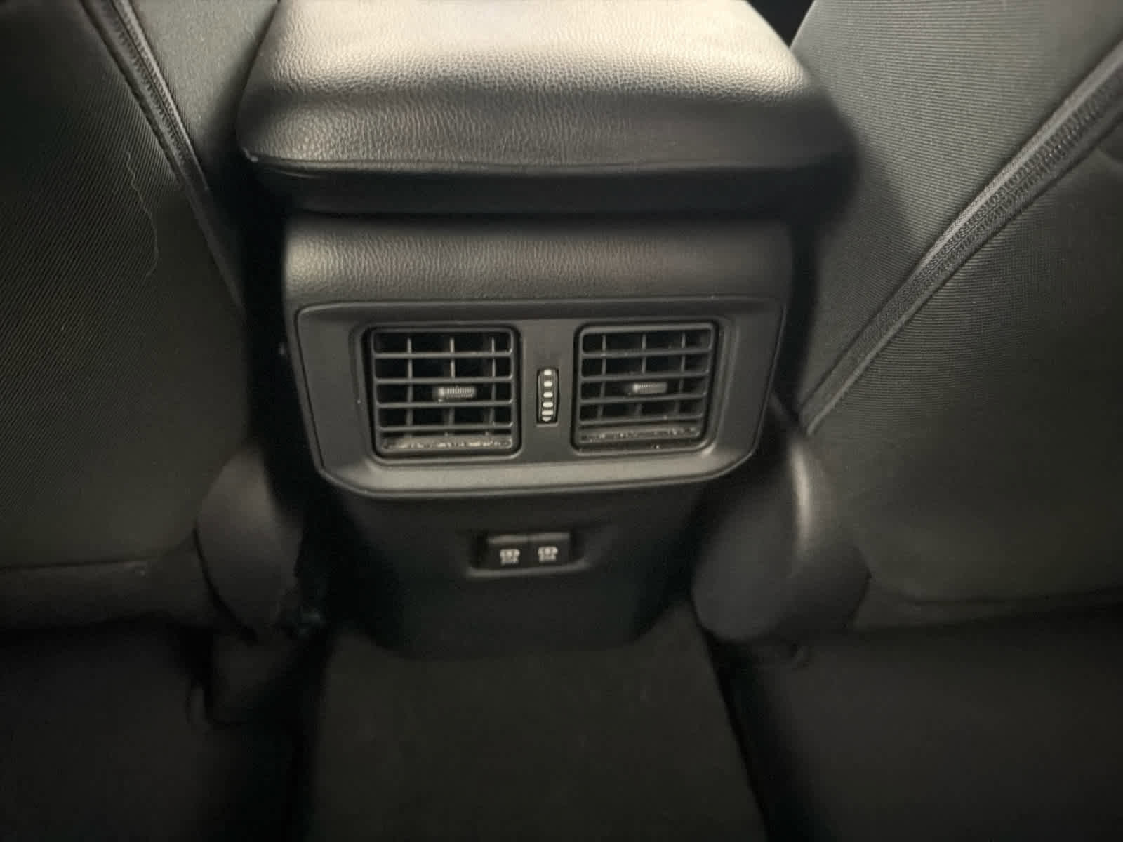 Used 2021 Toyota RAV4 XLE image 21