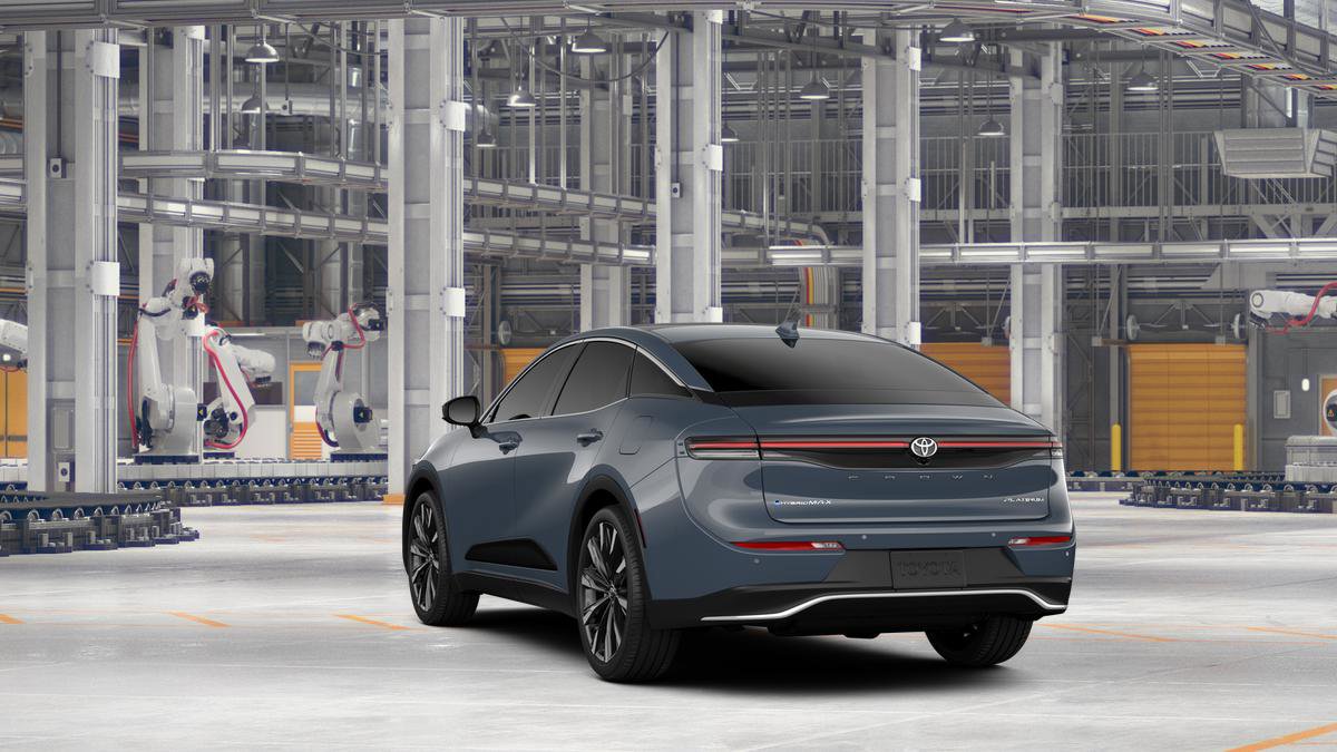 New 2026 Toyota Crown Platinum image 7