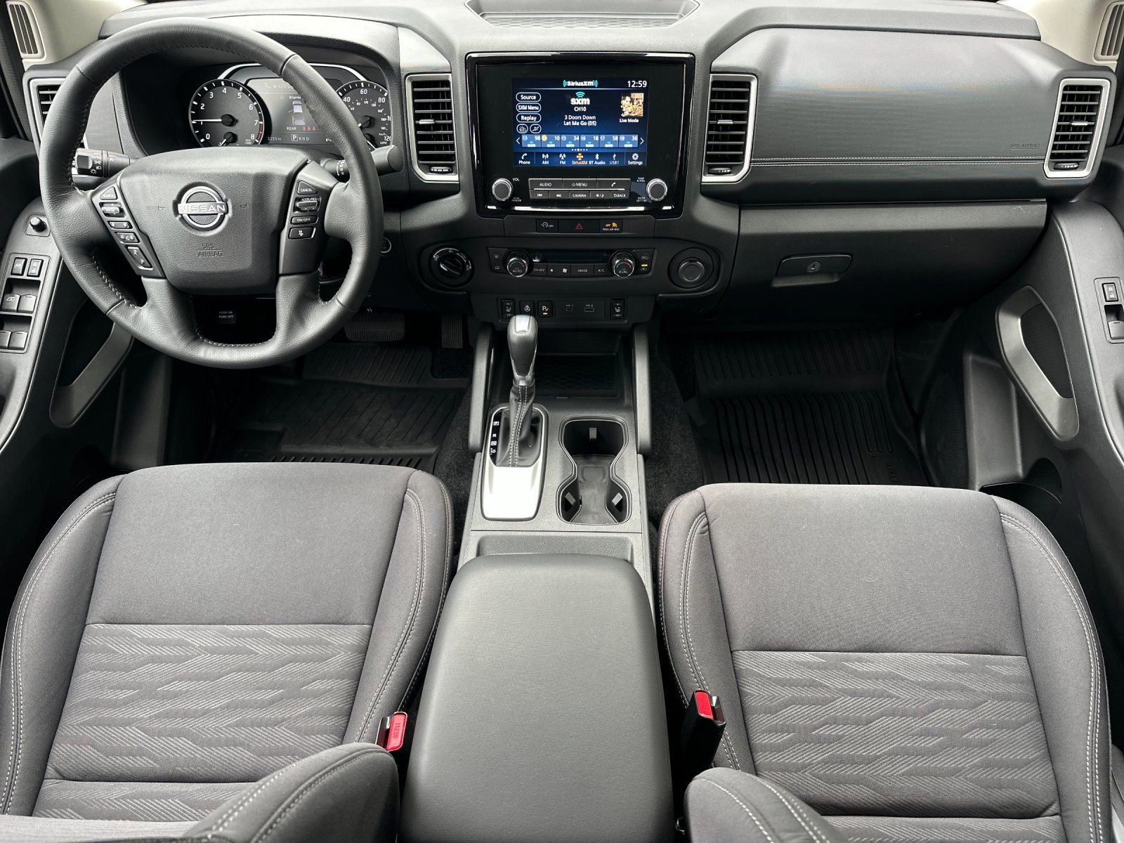 Used 2024 Nissan Frontier SV w/ Hardbody Edition image 12