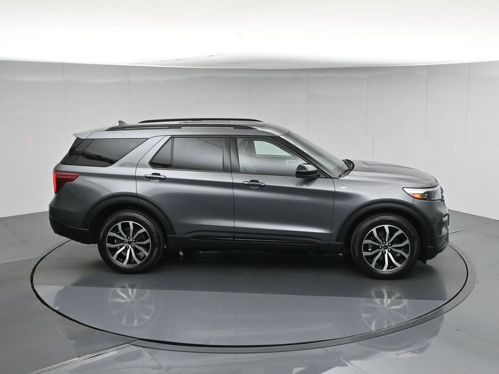 Certified 2022 Ford Explorer ST-Line w/ Class IV Trailer Tow Package AWD/4WD image 53