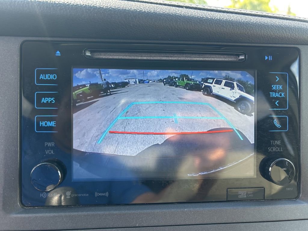 Used 2017 Toyota Sienna XLE w/ XLE Navigation Package image 16