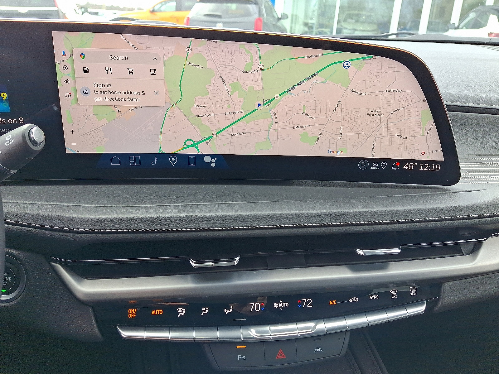 Certified 2025 Cadillac XT4 Premium Luxury image 18