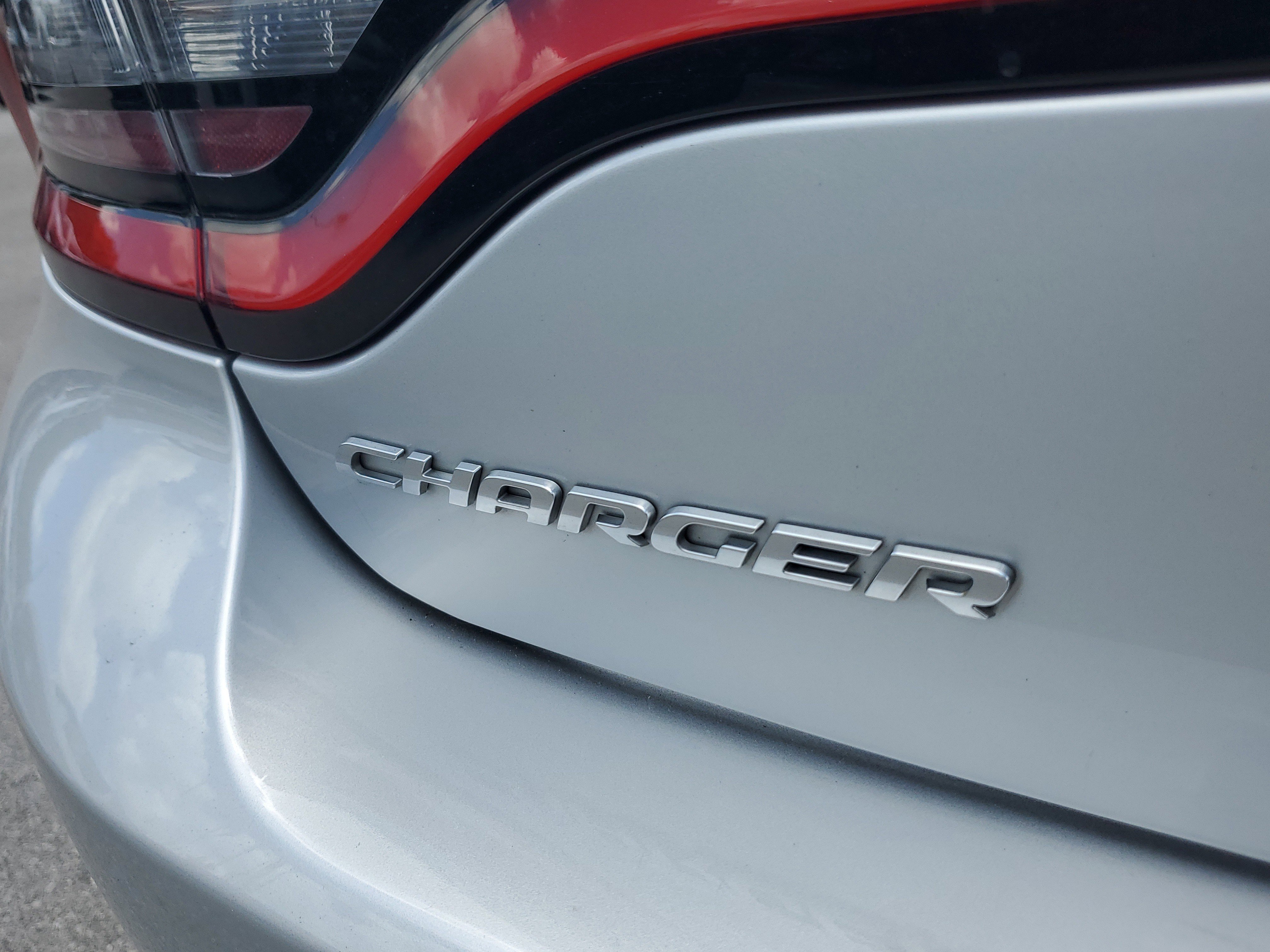 Used 2023 Dodge Charger SXT image 31