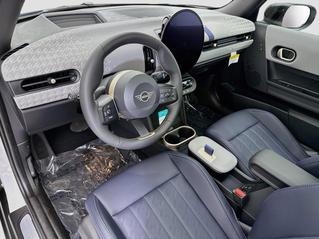 New 2026 MINI Cooper 2-Door Hardtop FWD image 10