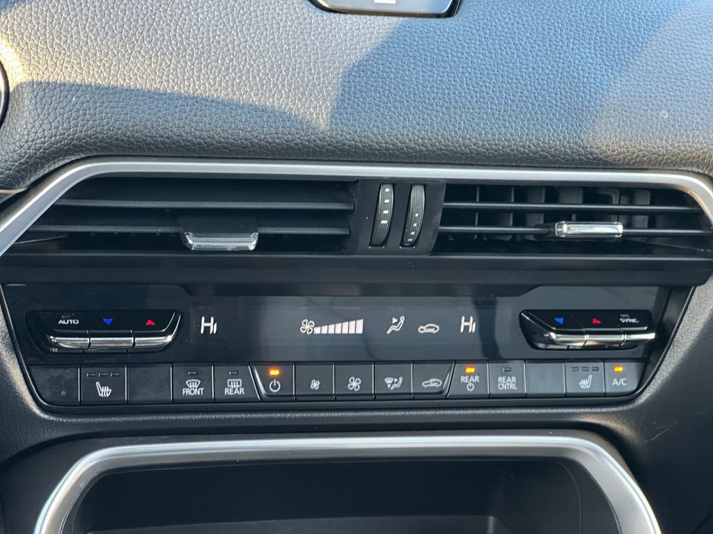 Used 2024 MAZDA CX-90 Plug-In Hybrid w/ Preferred image 17