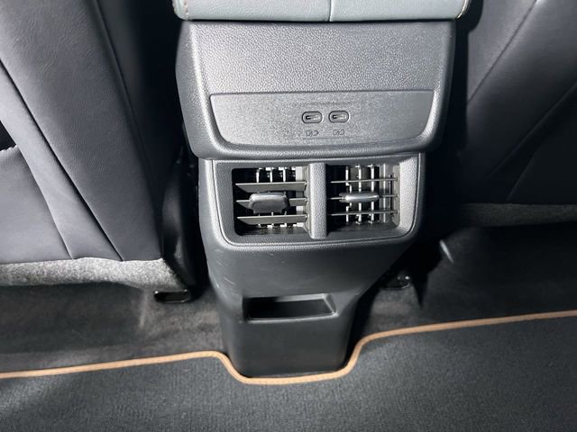 Used 2026 GMC Terrain AT4 AWD/4WD image 21