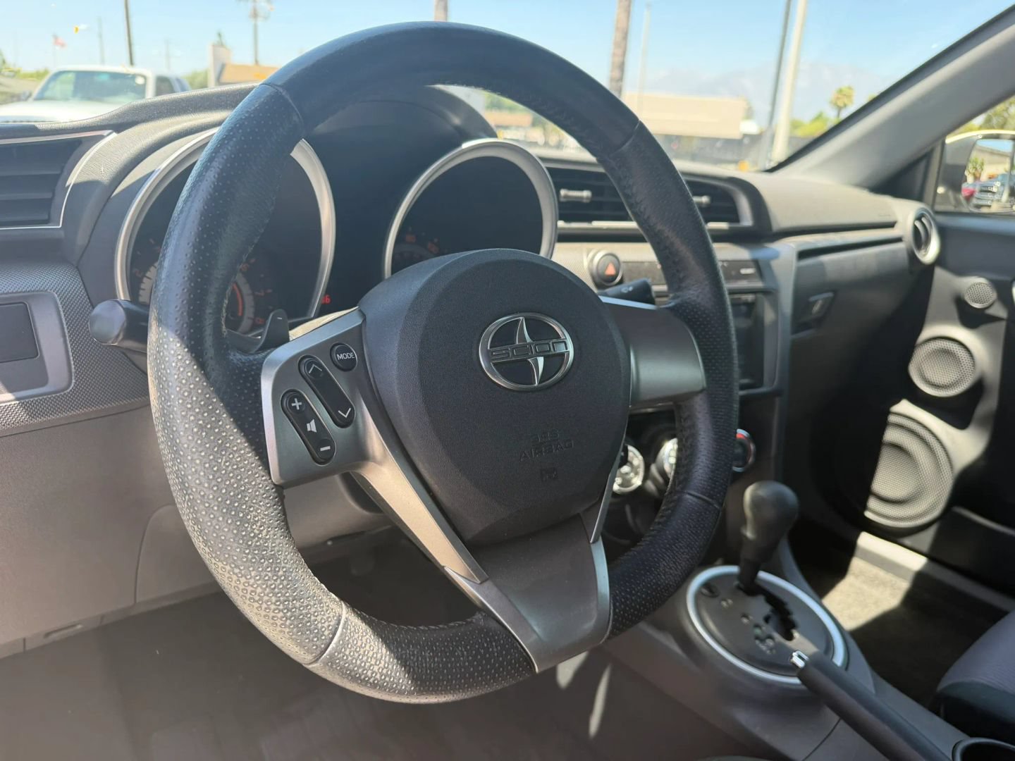 Used 2015 Scion tC FWD image 11