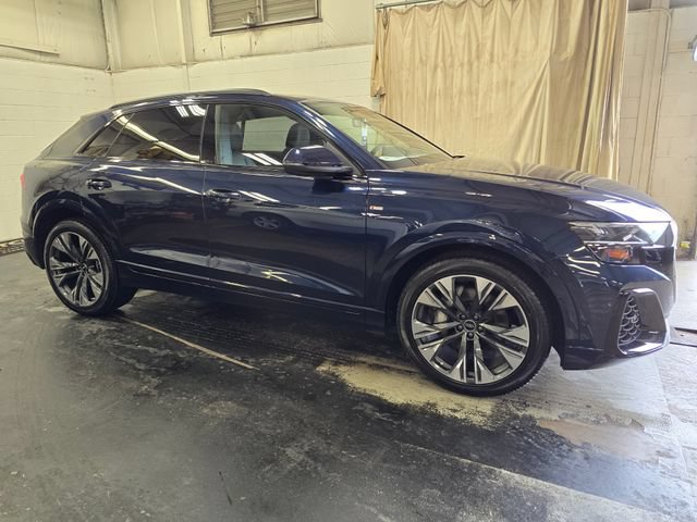 New 2026 Audi Q8 Premium Plus AWD/4WD image 5