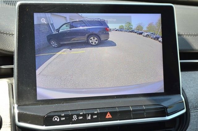 Used 2022 Jeep Compass Latitude w/ Sun and Sound Group AWD/4WD image 29