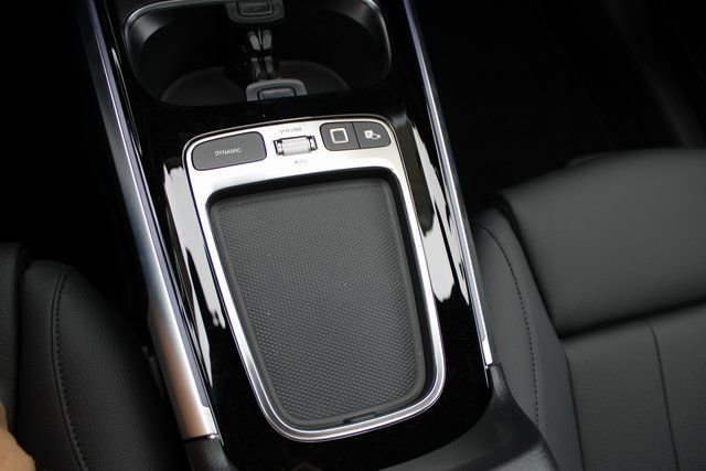 New 2026 Mercedes-Benz GLB 250 4MATIC image 28