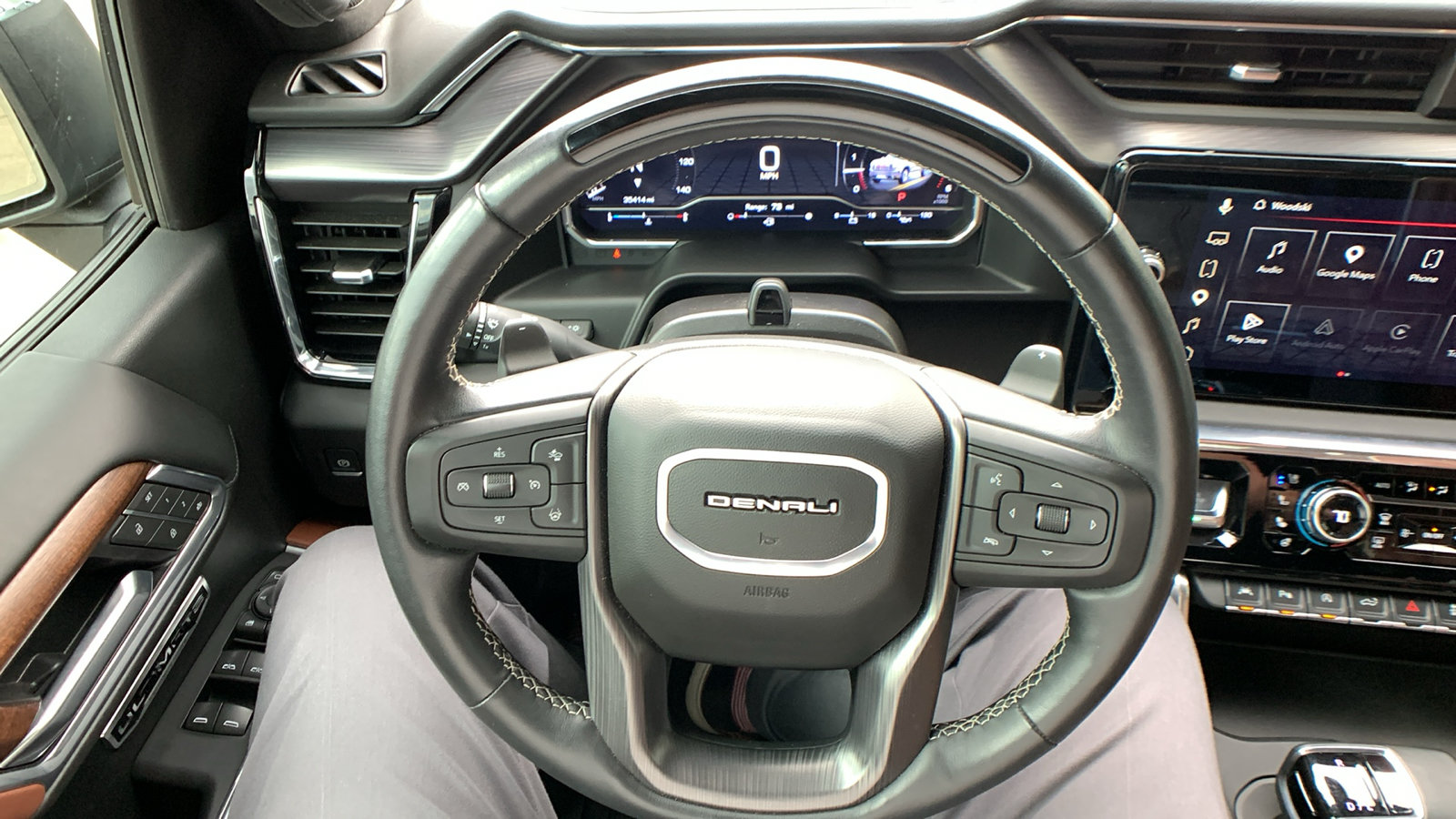 Used 2025 GMC Sierra 1500 Denali Ultimate AWD/4WD image 18